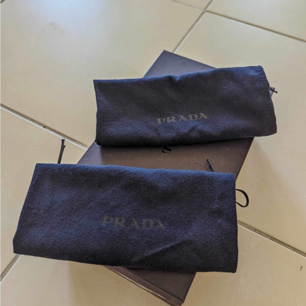 Prada Capretto Black Leather Heels Size: 39 - Picture 11 of 13